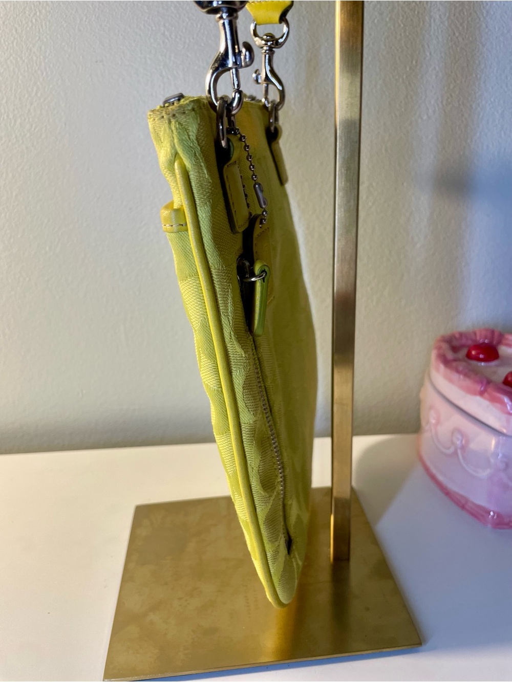 Coach Signature Crossbody Bag Yellow Green - Picture 5 of 15